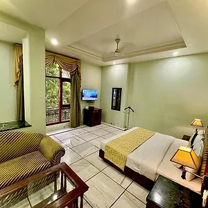 4* Hotel Florence Inn, Karol Bagh, New Delhi, 2 Min From Metro